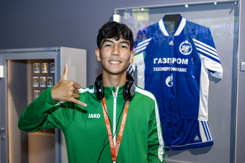 Участники кубка Морозова на выставке «Зенит. Петербург: 100 лет вместе»