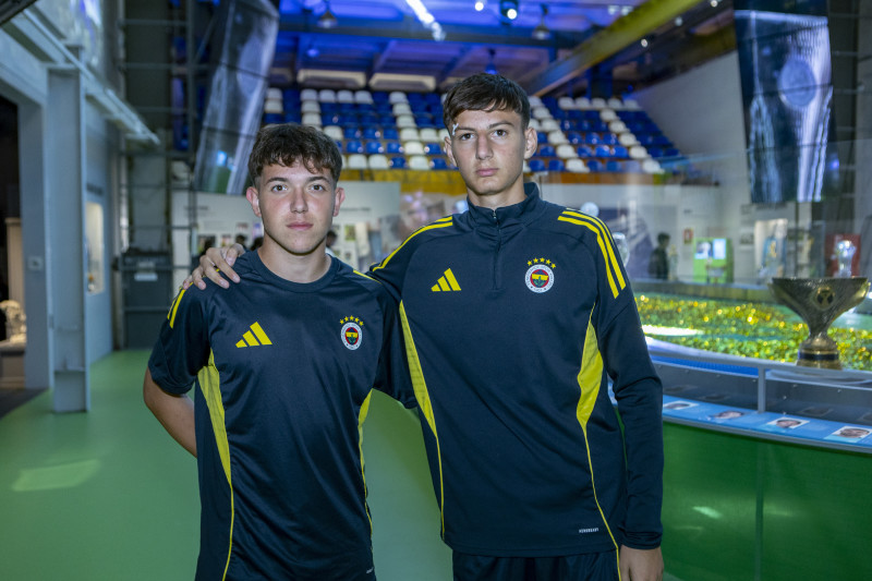 Участники кубка Морозова на выставке «Зенит. Петербург: 100 лет вместе»