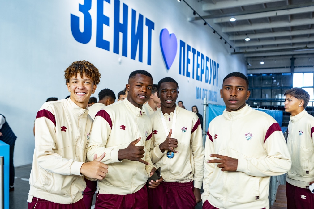 Участники кубка Морозова на выставке «Зенит. Петербург: 100 лет вместе»