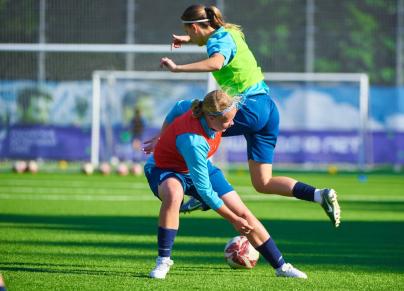 Тренировка женской молодежной команды перед матчем с «Локомотивом»-м