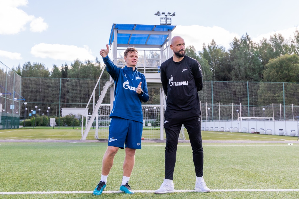 Тренировка «Зенита»-м перед матчем с ФК «Ленинградец»-м