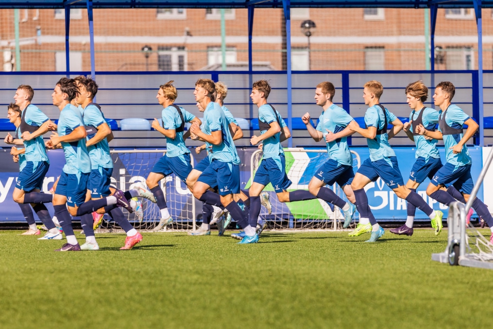 Тренировка «Зенита»-м перед матчем с ФК «Ленинградец»-м