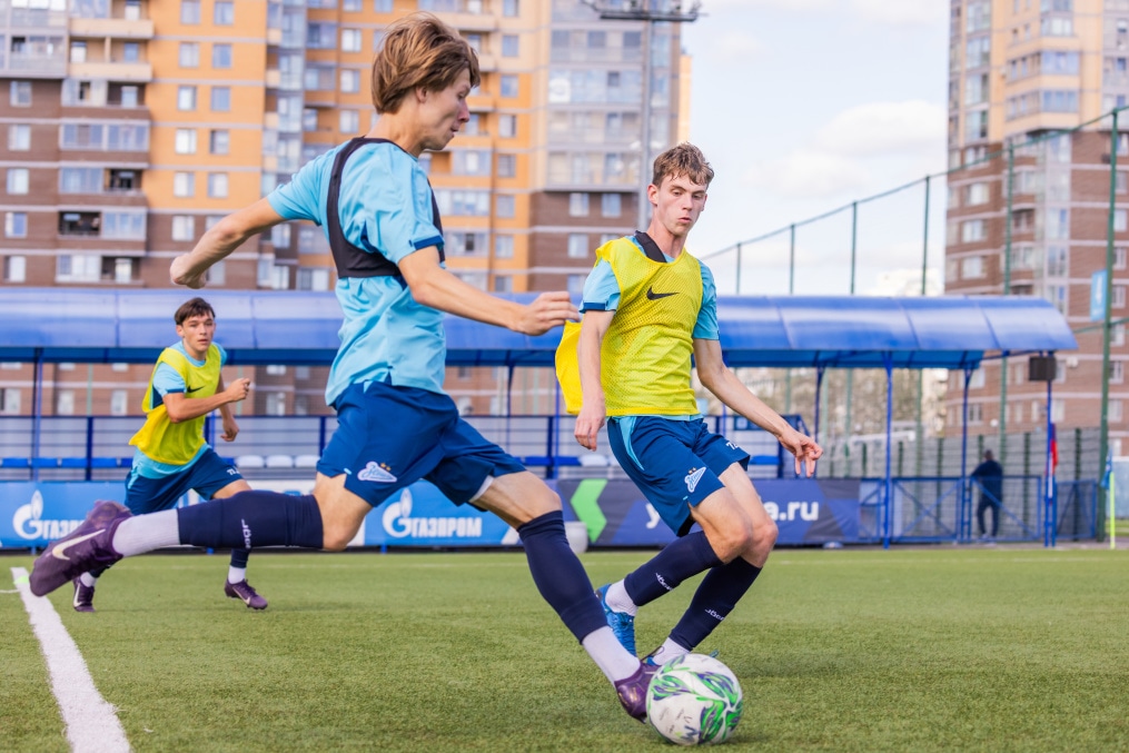 Тренировка «Зенита»-м перед матчем с ФК «Ленинградец»-м