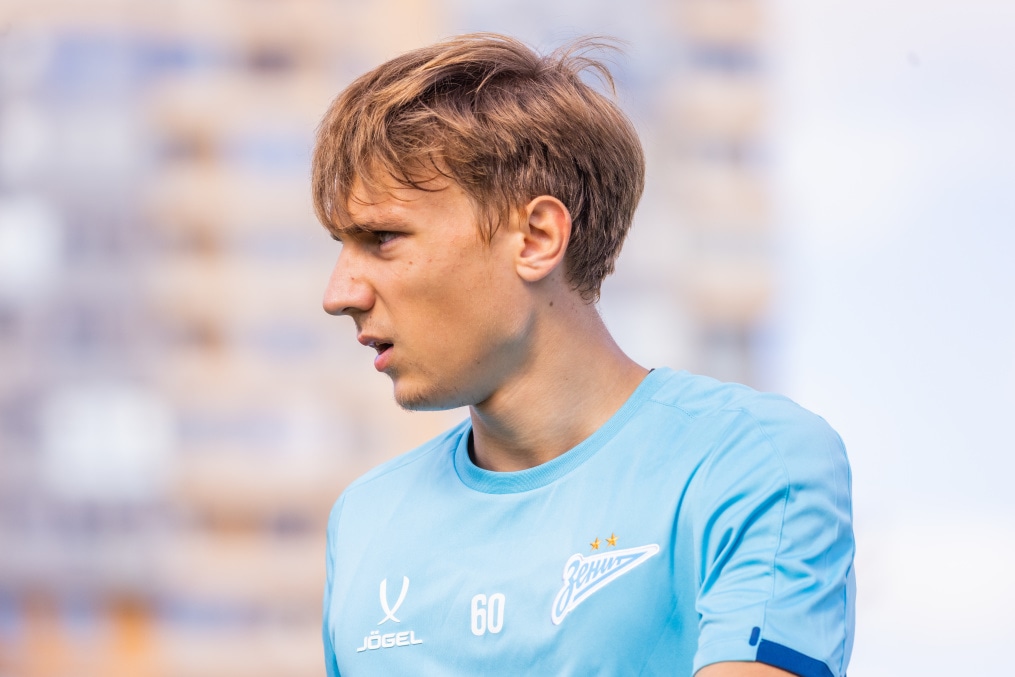 Тренировка «Зенита»-м перед матчем с ФК «Ленинградец»-м