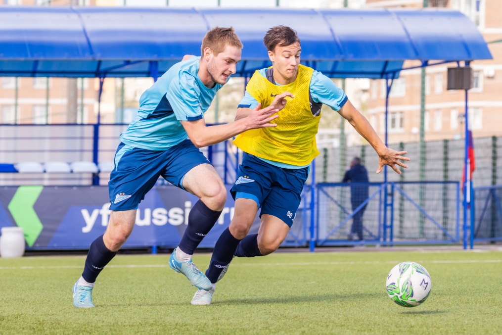 Тренировка «Зенита»-м перед матчем с ФК «Ленинградец»-м