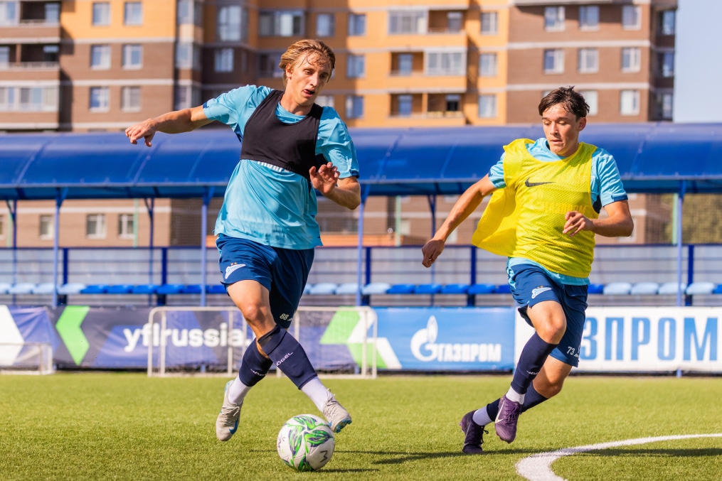 Тренировка «Зенита»-м перед матчем с ФК «Ленинградец»-м