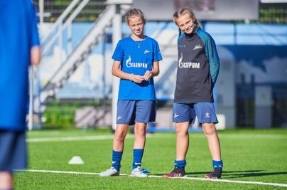 Тренировка женской юношеской команды U-12 в Удельном парке