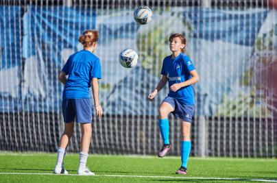 Тренировка женской юношеской команды U-12 в Удельном парке