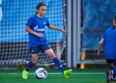 Тренировка женской юношеской команды U-12 в Удельном парке