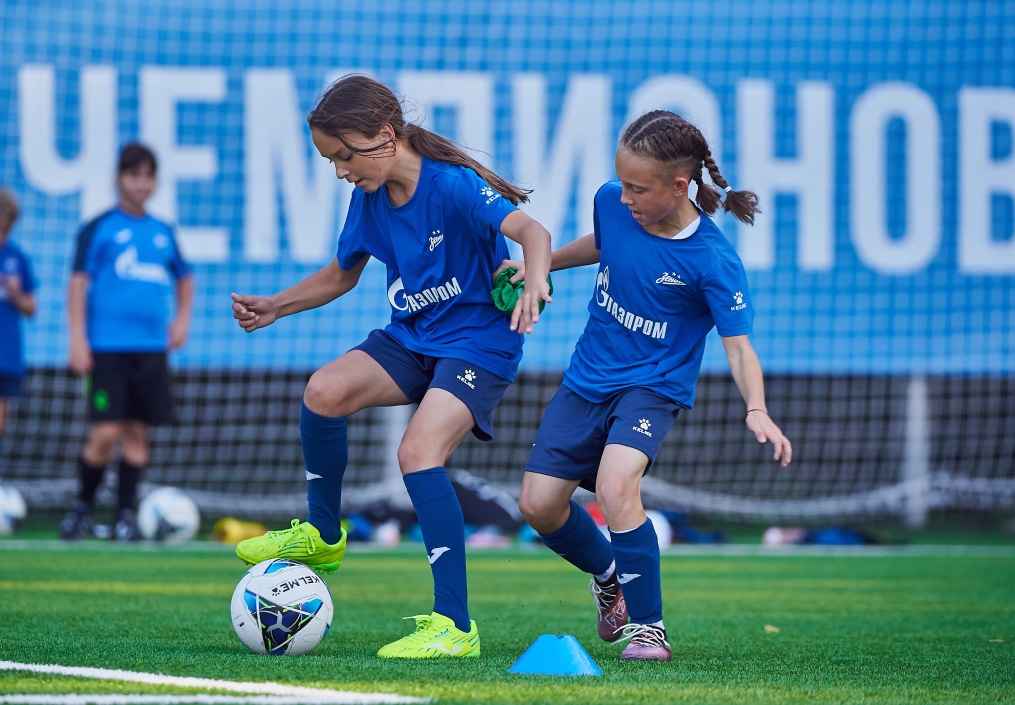 Тренировка женской юношеской команды U-12 в Удельном парке