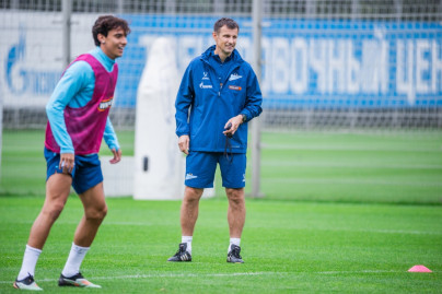 Тренировка «Зенита» перед товарищеским матчем со «Сьоном»