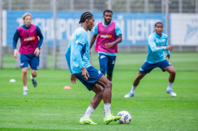 Тренировка «Зенита» перед товарищеским матчем со «Сьоном»