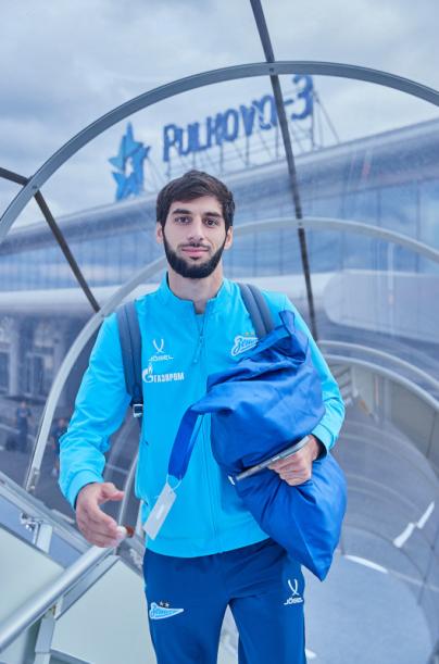 Вылет команды на матч с «Балтикой»