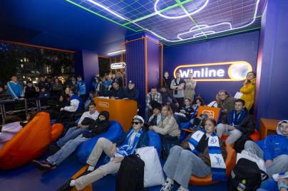 «Win City — городе в Зените»: гаражная распродажа футбольной экипировки «Зенита»