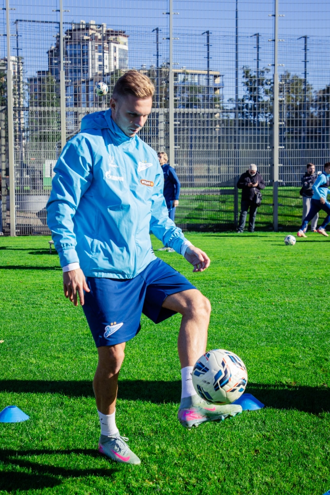 Тренировка основного состава перед матчем с «Оренбургом»