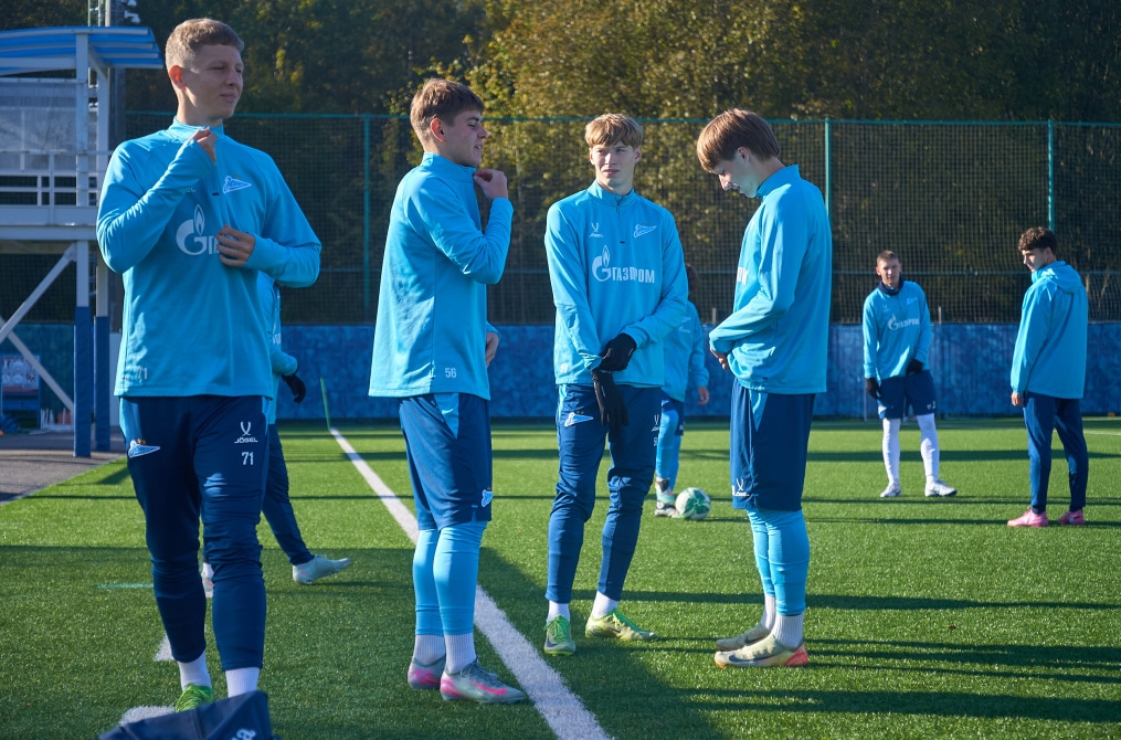 Тренировка «Зенита»-м перед матчем с «Факелом»-м