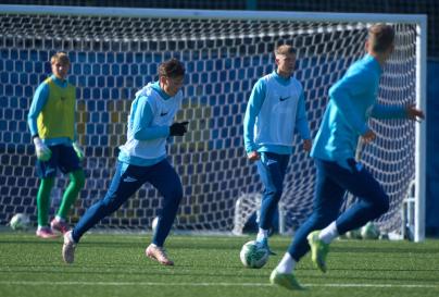 Тренировка «Зенита»-м перед матчем с «Факелом»-м