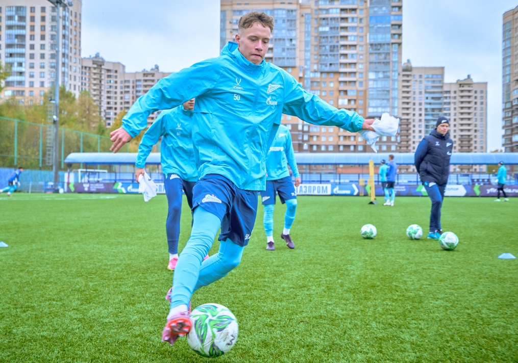 Тренировка «Зенита»-м перед матчем с «Акрон — Академия Коноплева»-м