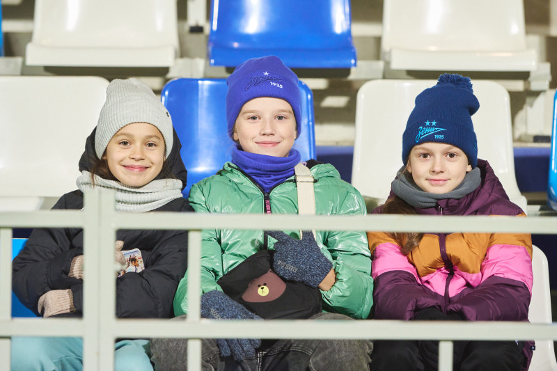 Болельщики на матче «Зенит» — «Звезда-2005»