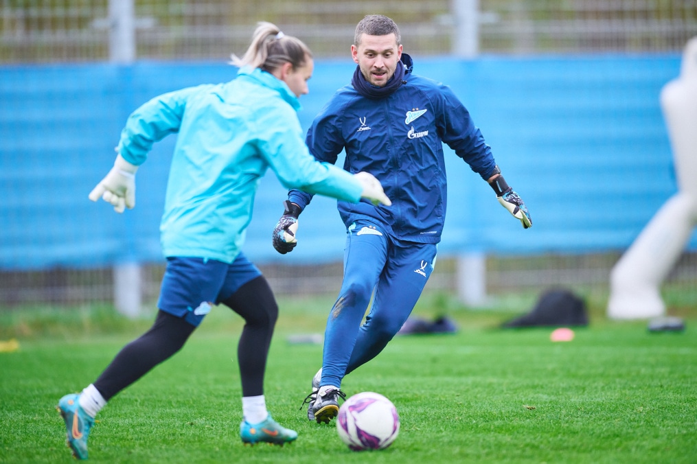 Тренировка женской команды «Зенит» во время перерыва на матчи сборных