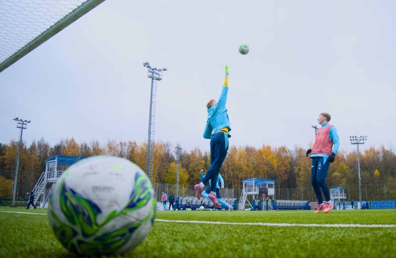 Тренировка «Зенита»-м перед матчем с «Крыльями Советов»-м