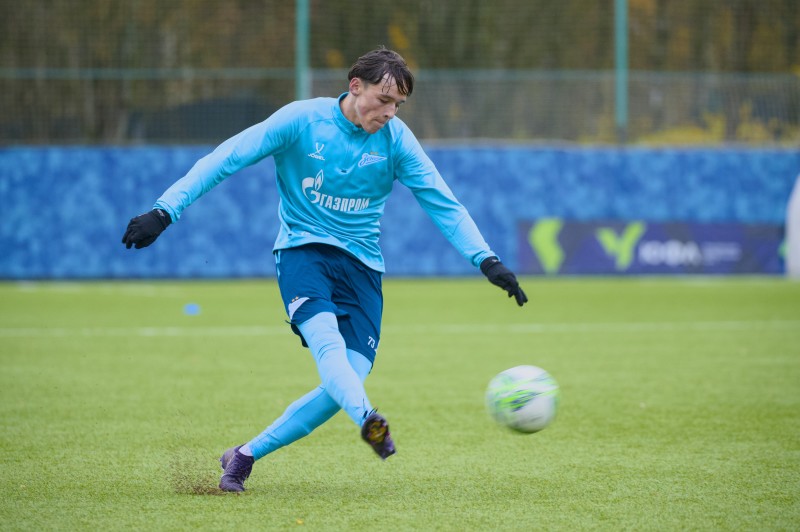 Тренировка «Зенита»-м перед матчем с «Крыльями Советов»-м