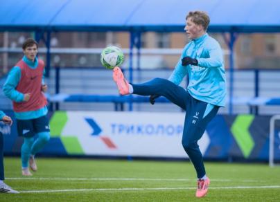 Тренировка «Зенита»-м перед матчем с «Крыльями Советов»-м