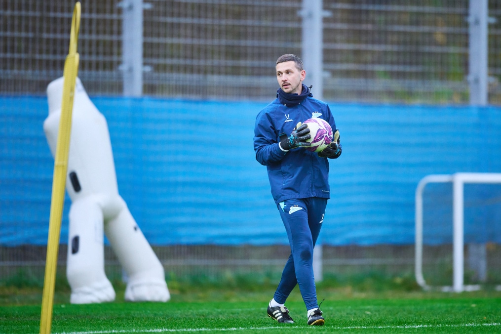 Тренировка женской команды перед матчем с «Локомотивом»