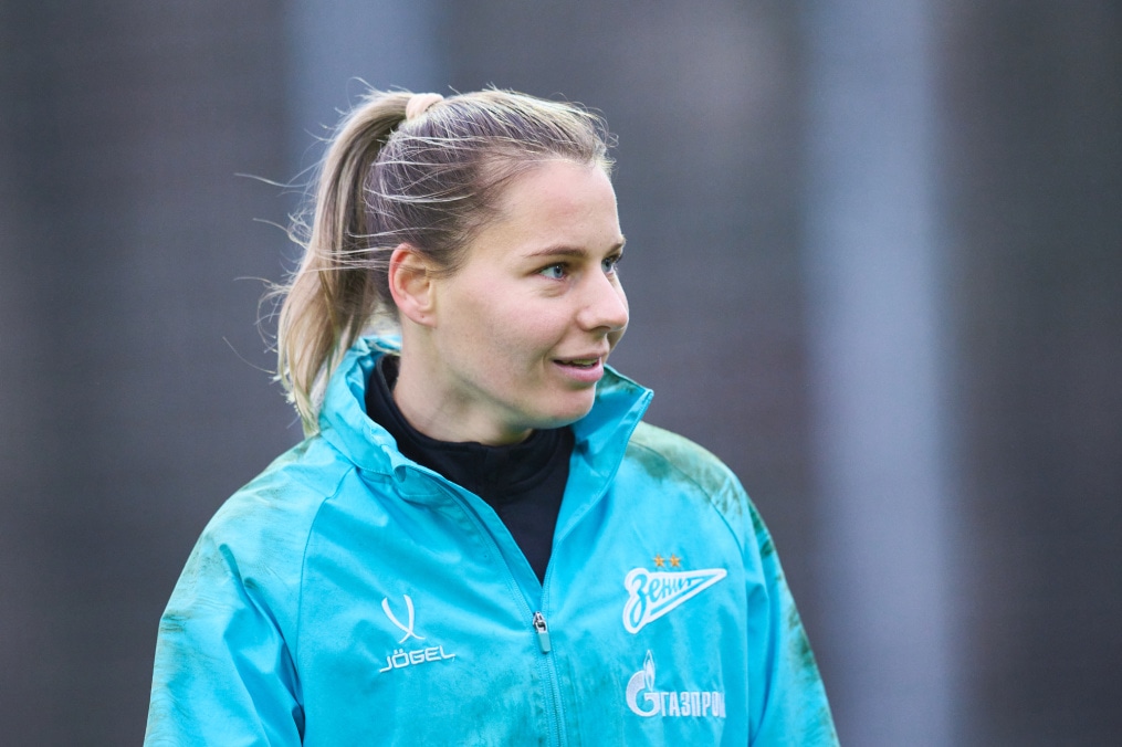 Тренировка женской команды перед матчем с «Локомотивом»