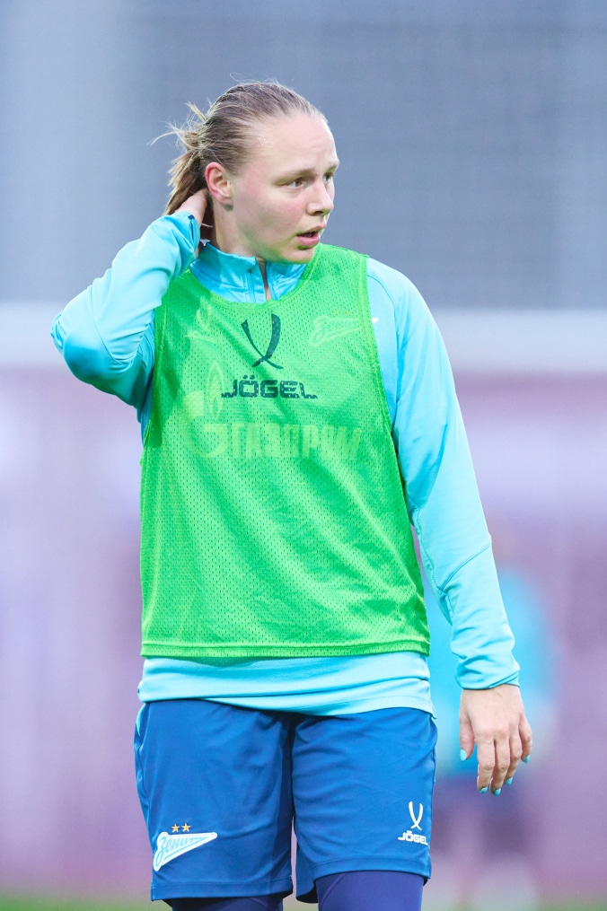 Тренировка женской команды перед матчем с «Локомотивом»