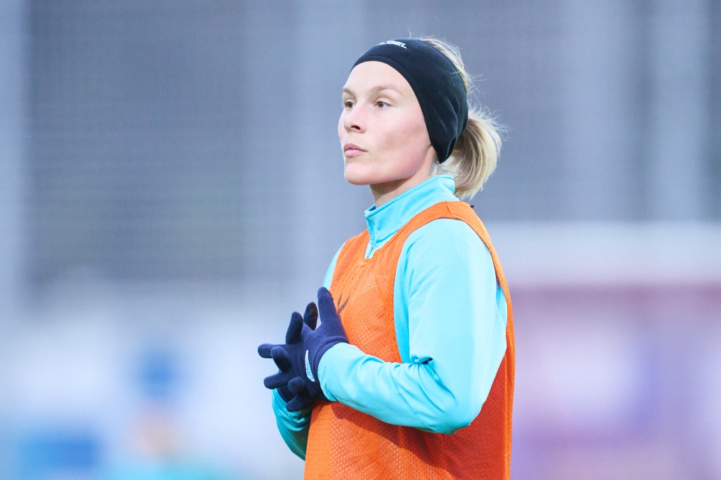 Тренировка женской команды перед матчем с «Локомотивом»