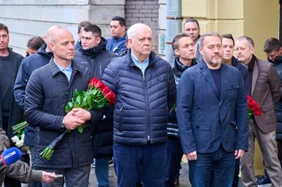 Открытие мемориальной доски в честь Юрия Морозова