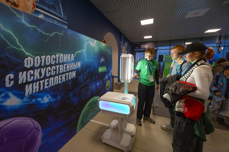 Фан-Променад «Технологии будущего» перед матчем «Зенит» — «Локомотив»