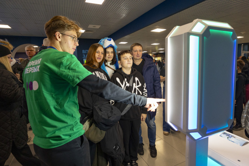 Фан-Променад «Технологии будущего» перед матчем «Зенит» — «Локомотив»