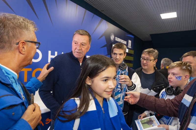 Фан-Променад «Технологии будущего» перед матчем «Зенит» — «Локомотив»