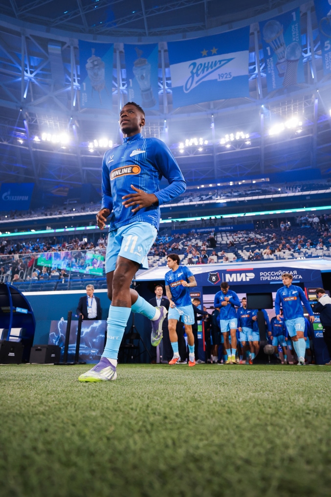 Мир Российская Премьер-Лига 2025/26, «Зенит» — «Локомотив»