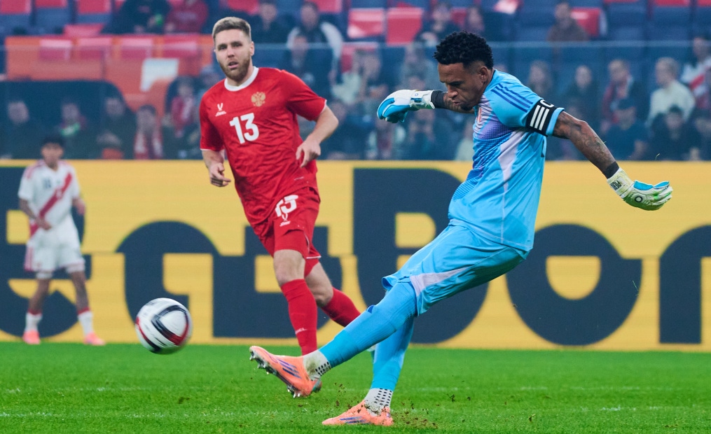 Товарищеский матч сборных Россия — Перу