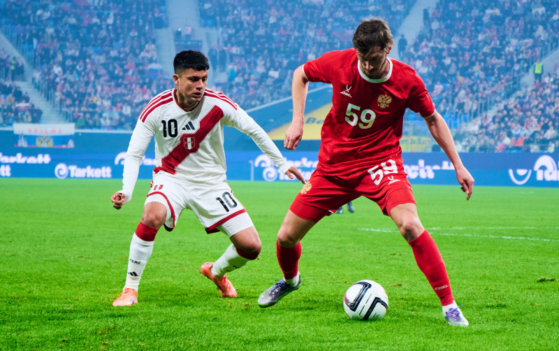 Товарищеский матч сборных Россия — Перу