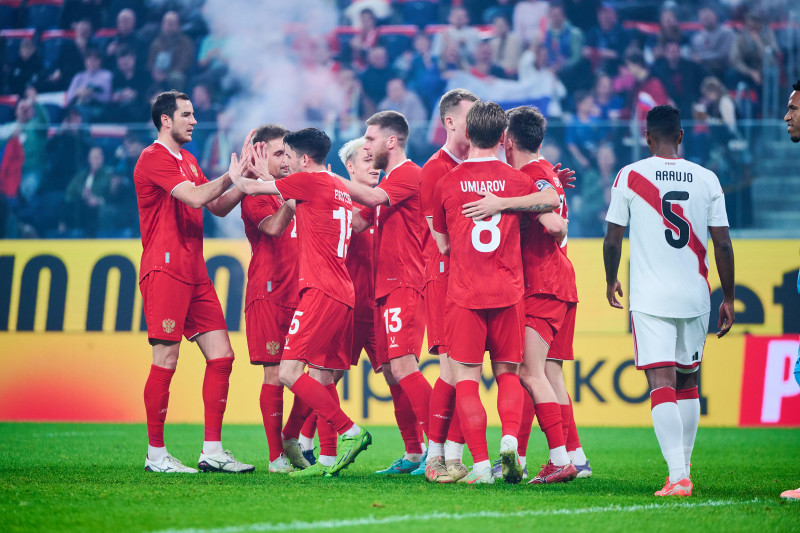 Товарищеский матч сборных Россия — Перу