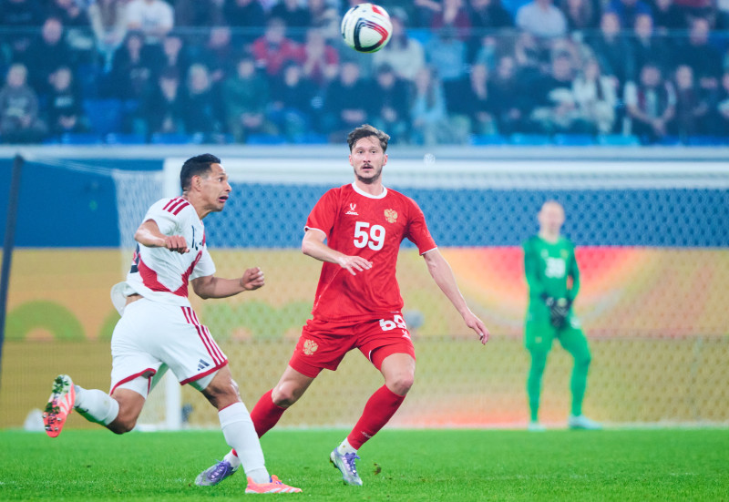 Товарищеский матч сборных Россия — Перу