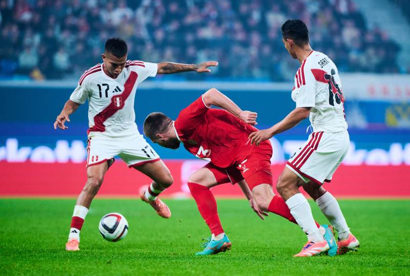 Товарищеский матч сборных Россия — Перу