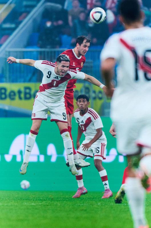 Товарищеский матч сборных Россия — Перу