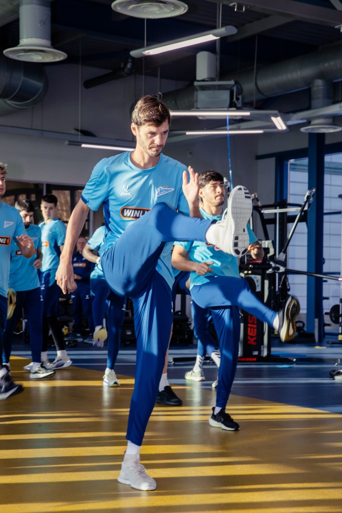 Тренировка основного состава ФК «Зенит» во время перерыва на игры сборной России