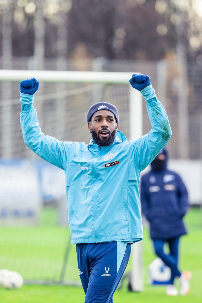 Тренировка основного состава ФК «Зенит» во время перерыва на игры сборной России