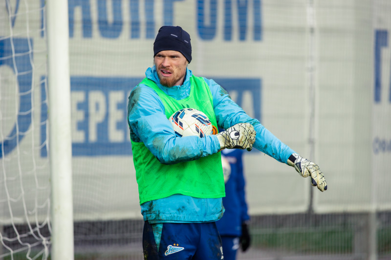 Тренировка основного состава ФК «Зенит» во время перерыва на игры сборной России