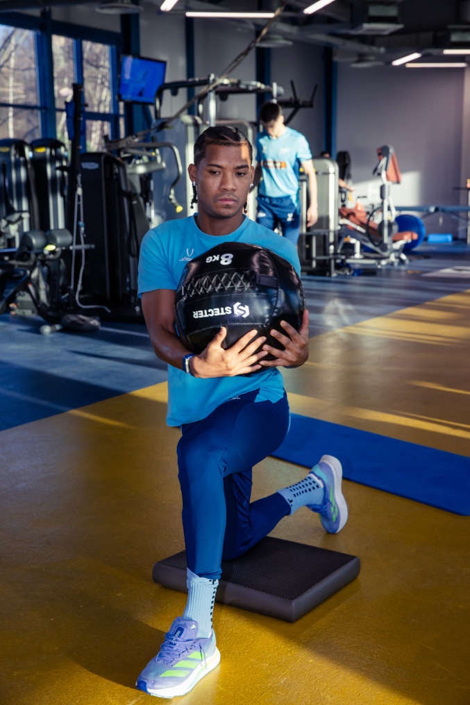 Тренировка основного состава ФК «Зенит» во время перерыва на игры сборной России