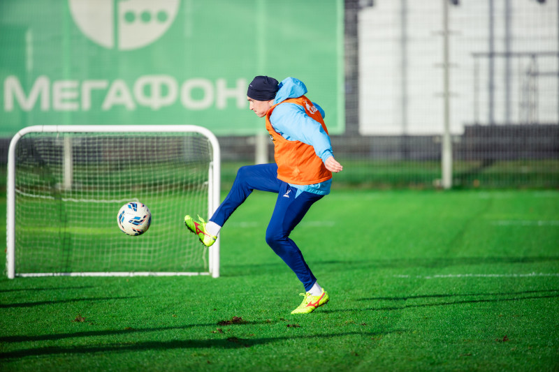 Тренировка основного состава ФК «Зенит» во время перерыва на игры сборной России