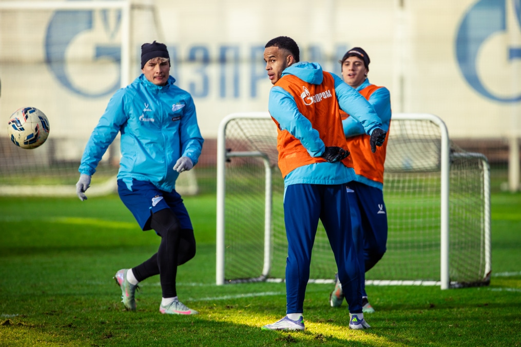 Тренировка основного состава ФК «Зенит» во время перерыва на игры сборной России