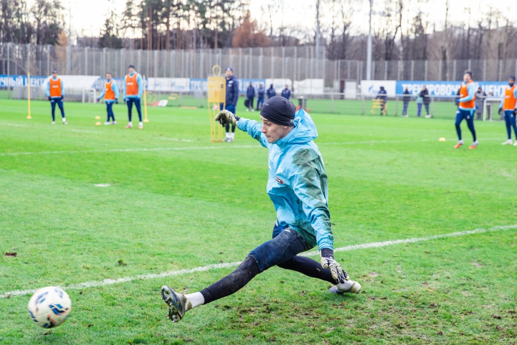 Тренировка основного состава ФК «Зенит» во время перерыва на игры сборной России