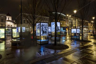 В Петербурге открылась уличная фотовыставка, посвященная юбилею клуба